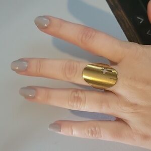 KC Chic Gold Cross Ring